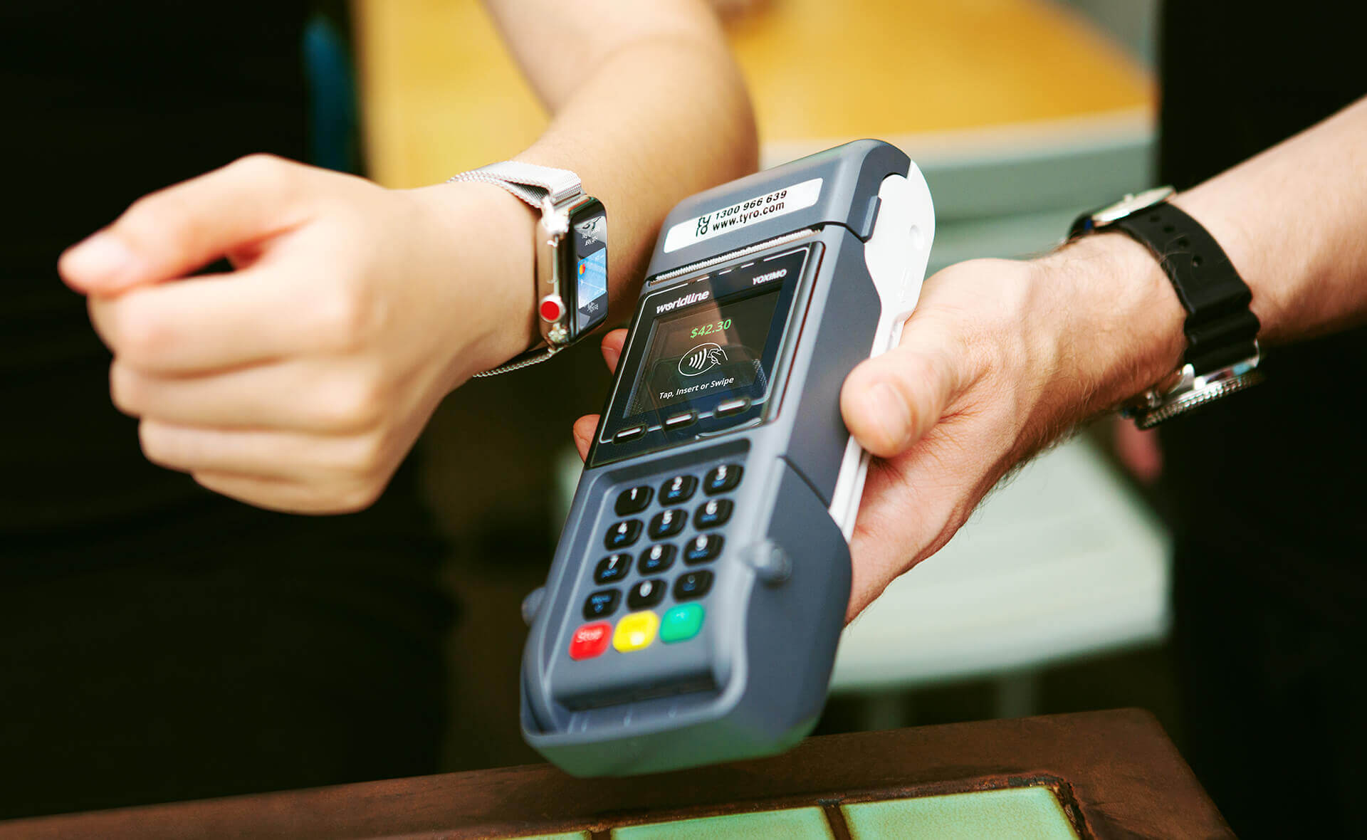 Helping tech. Eftpos терминал. Около терминала. Eftpos-2020 фото. Payment Terminal Senser.