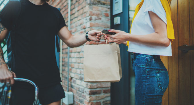 Restaurant-takeaway-order