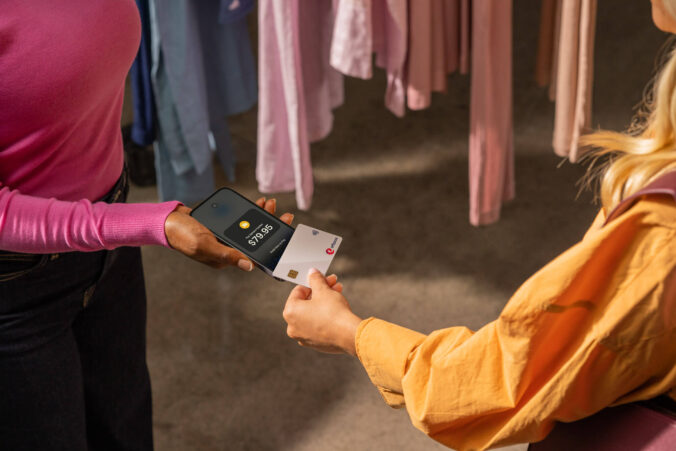 Tap-to-pay-on-iphone-eftpos