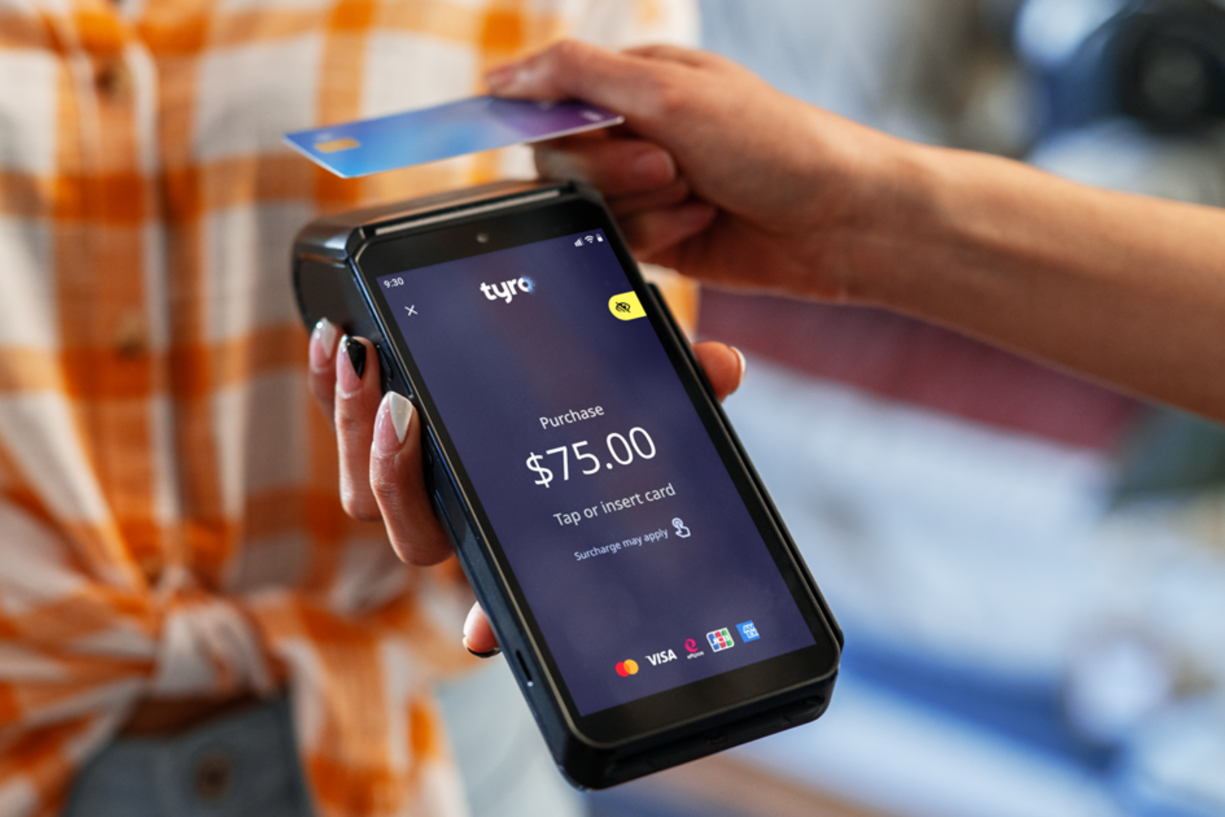 Tyro-Pro-EFTPOS-machine-Cafe