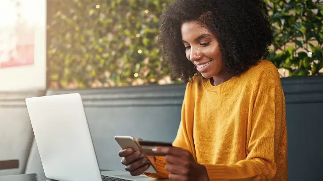 Person purchasing online